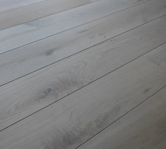 Classic Unfinished Engineered Oak Flooring | Pukka Flooring