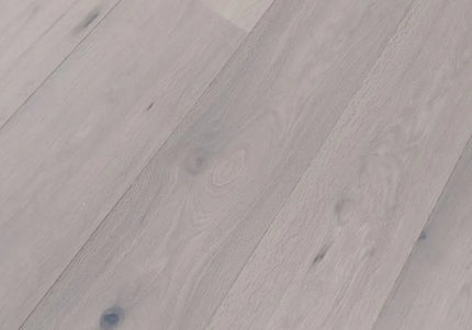 Smoked White Oiled Engineered Oak Flooring | Pukka Flooring