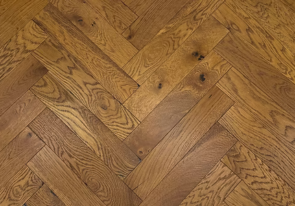 Golden Wheat Matt Lacquered Engineered Herringbone Flooring