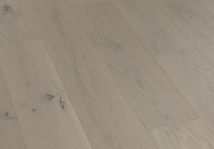Pukka Flooring Engineered Oak Flooring – 12 x 190mm Click Engineered Oak – Aspen Oak Brushed & Matt Lacquered