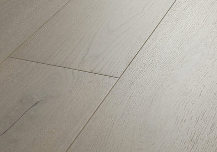 Pukka Flooring Engineered Oak Flooring – 12 x 190mm Click Engineered Oak – Aspen Oak Brushed & Matt Lacquered