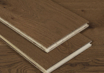 Pukka Flooring Engineered Oak Flooring – 12 x 190mm Click Engineered Oak – Harvest Oak Brushed & Matt Lacquered