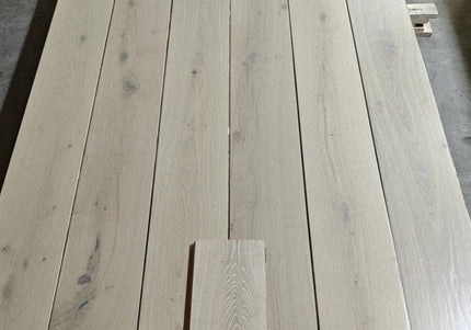 White Washed Engineered Oak Flooring | Pukka Flooring
