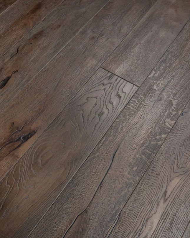 Antique Putnam Distressed Hard Wax Oiled Engineered Oak Flooring