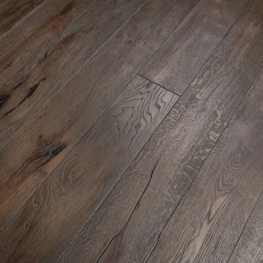 Antique Putnam Distressed Hard Wax Oiled Engineered Oak Flooring