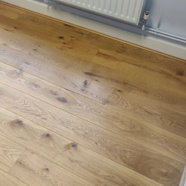 Smooth Oiled Engineered Oak Plank Flooring