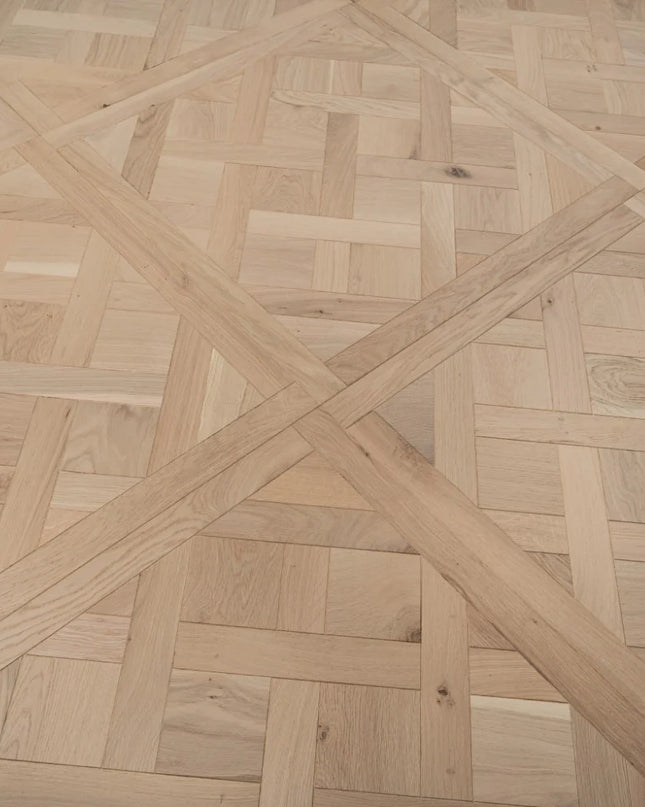 Luxury Brushed Unfinished Versailles Oak Panel Flooring