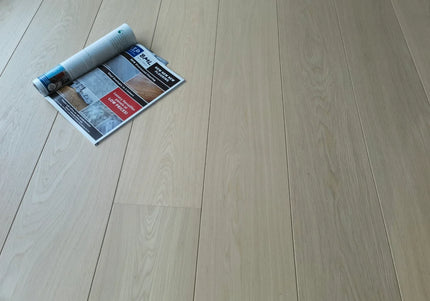 Invisible Finish Lacquered Prime AB Engineered Oak Flooring