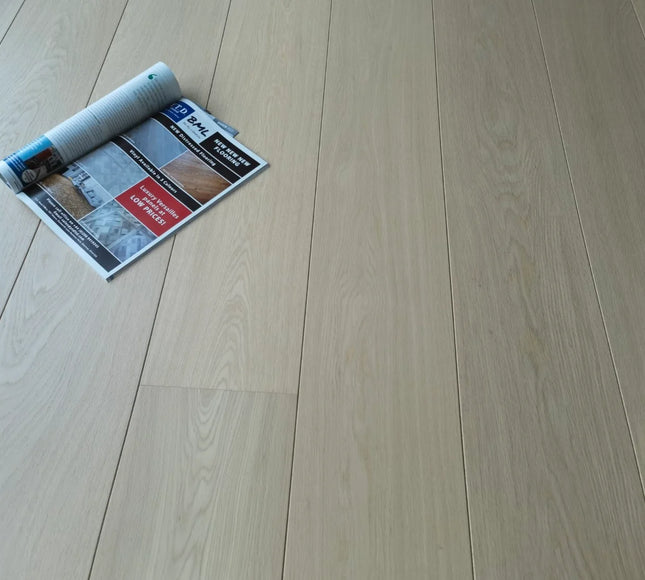 Invisible Finish Lacquered Prime AB Engineered Oak Flooring