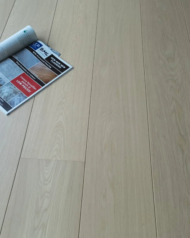 Invisible Finish Lacquered Prime AB Engineered Oak Flooring