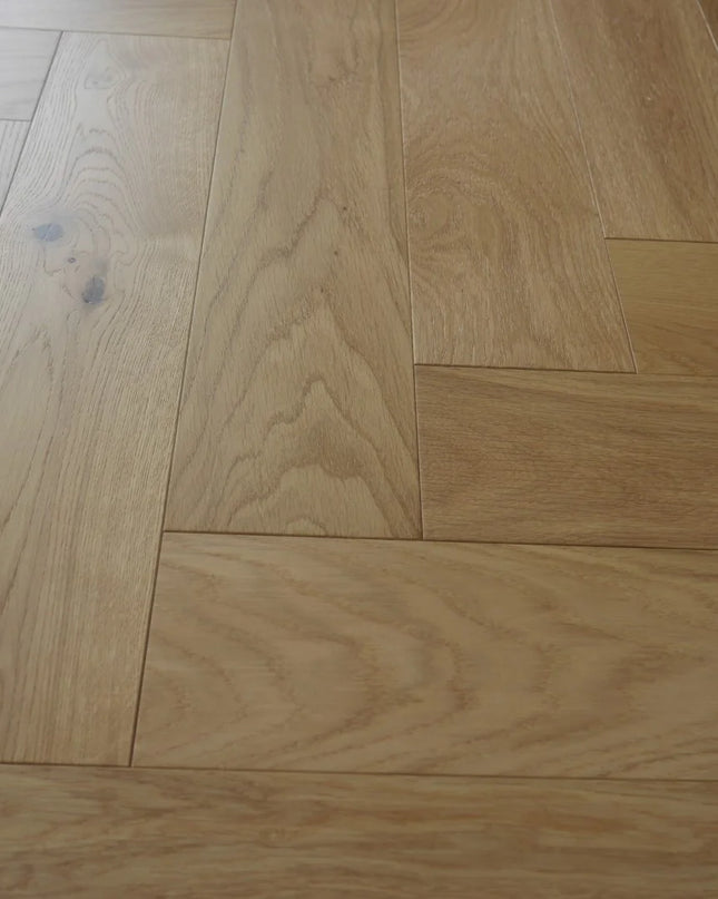 Natural Matt Lacquered Engineered Herringbone Flooring
