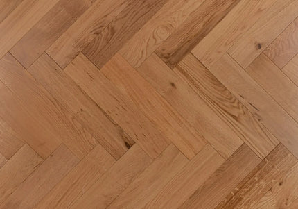 UV Lacquered Engineered Herringbone Flooring