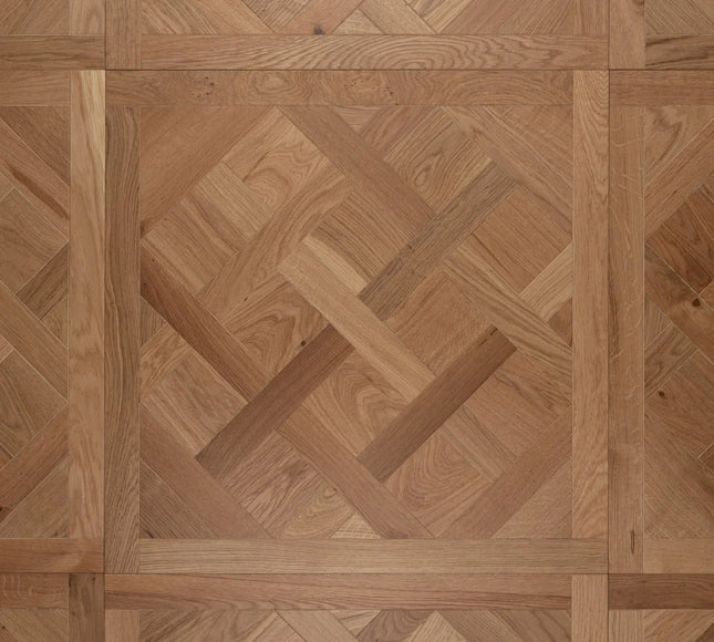 Engineered Wood Versailles Panels – Classic Grade, Brushed Invisible Lac 20mm x 800mm x 800mm | Pukka Flooring