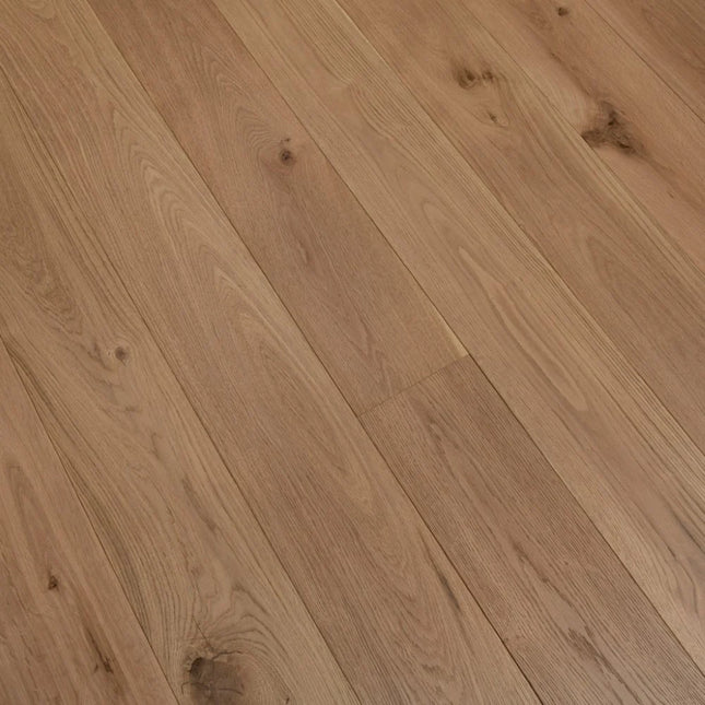 Brushed Matt Lacquered Engineered Oak Flooring