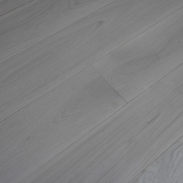 Select Grade Unfinished Engineered Oak Flooring
