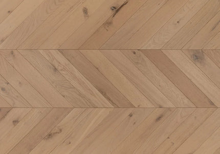Classic Invisible Lacquered Engineered Chevron Oak Flooring