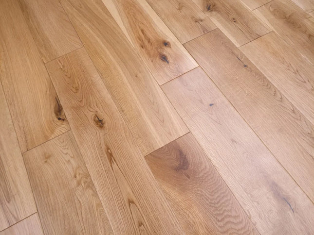 Natural Oak DIY Solid Wood Flooring with UV Lacquer Finish