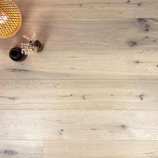 Invisible Lacquered Classic Grade Engineered Oak Flooring