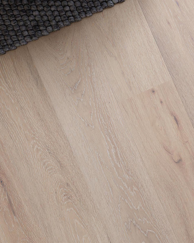 Cotton White Washed Matt Lacquered Engineered Oak Plank Flooring