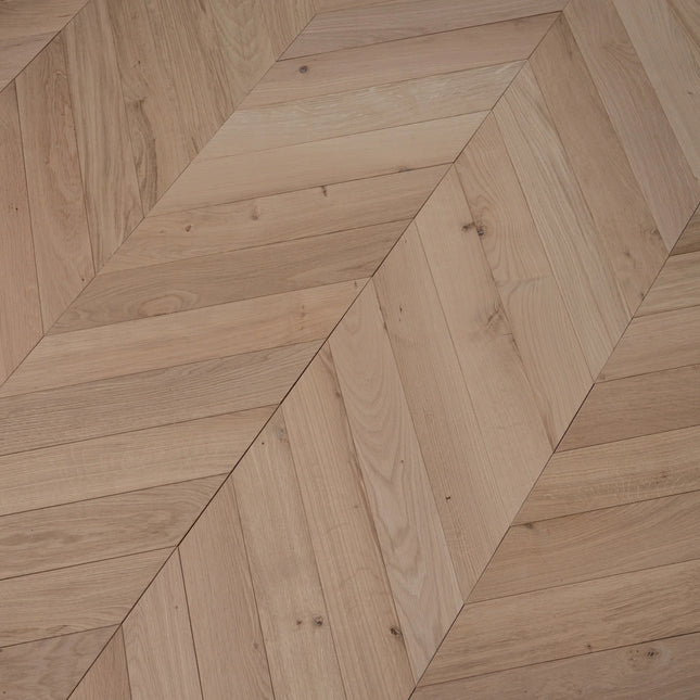 Classic Unfinished Engineered Chevron Oak Flooring