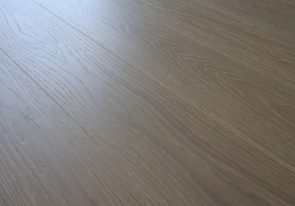 White Washed Brushed Lacquered Prime AB Engineered White Oak Flooring