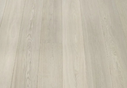 Extra Wide Prime AB Oak Engineered Flooring