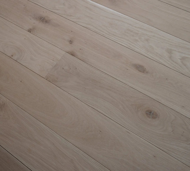 Classic Unfinished Multi-Ply Engineered Oak Flooring