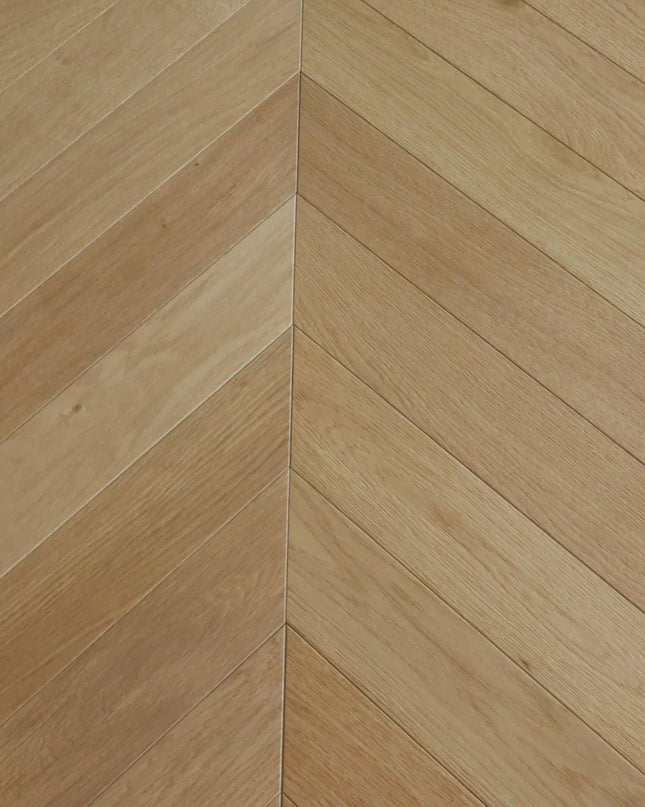 Prime AB Natural Matt Lacquered Engineered Chevron Oak Flooring