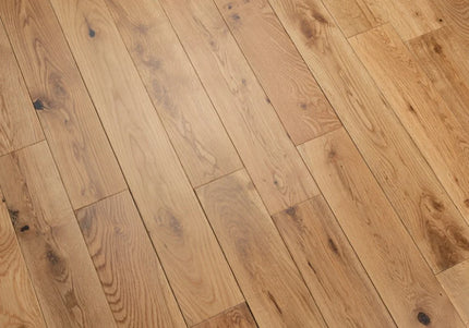Heritage Oak UV Lacquered Solid Wood Flooring