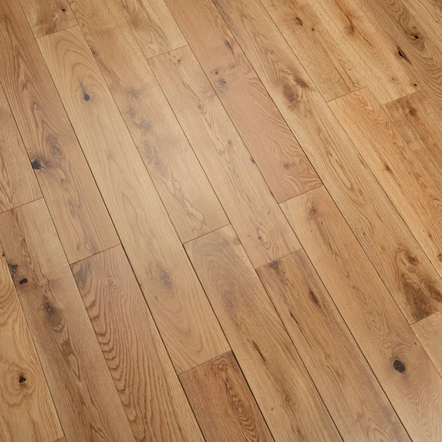 Heritage Oak UV Lacquered Solid Wood Flooring