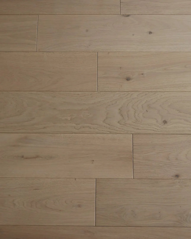 Invisible Essence Classic Grade Brushed Matt Lacquered Engineered Oak Flooring