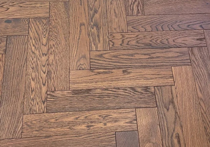 Whiskey Oak Brushed Lacquered Engineered Herringbone Flooring