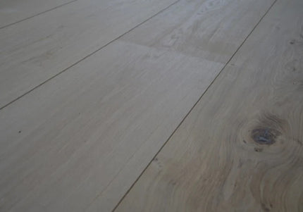 Classic Unfinished Statement Plank Engineered Oak Flooring