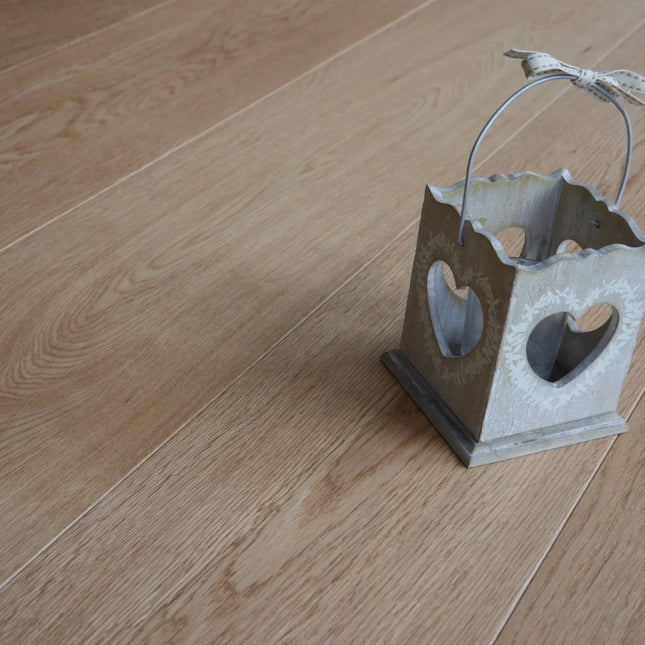 Natural Brushed Lacquered Prime AB Engineered Oak Flooring