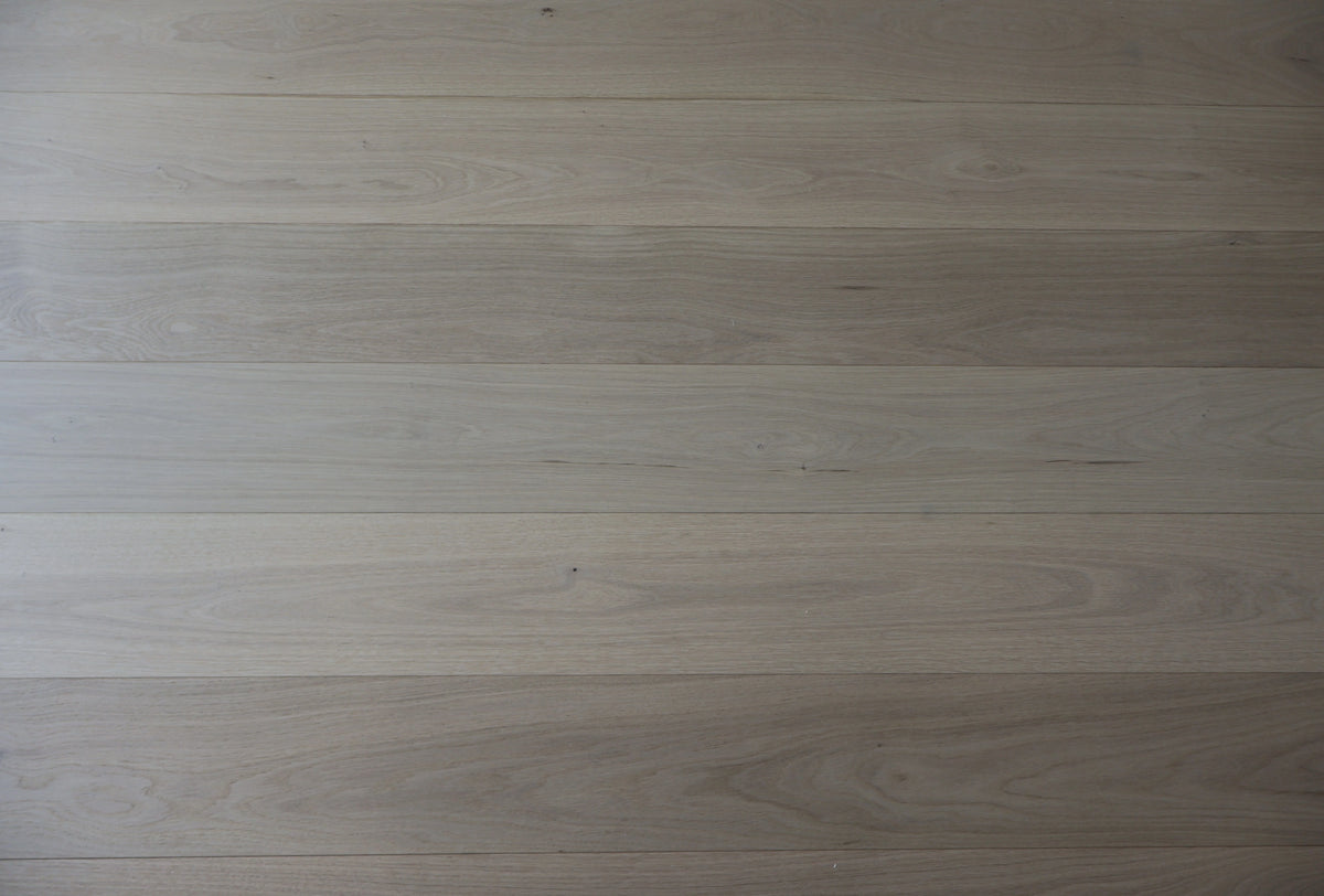 Invisible Finish Select ABC 3-Ply Engineered Oak Flooring