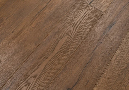 Heritage Distressed Golden Light Brown Hard Wax Oiled Engineered Oak Flooring