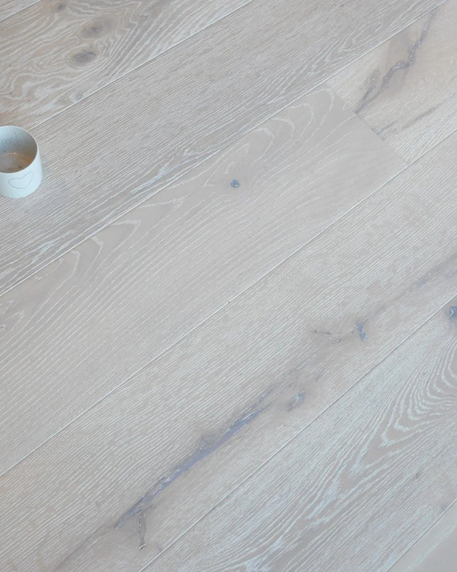 Cotton White Wash Matt Lacquered Engineered Oak Flooring