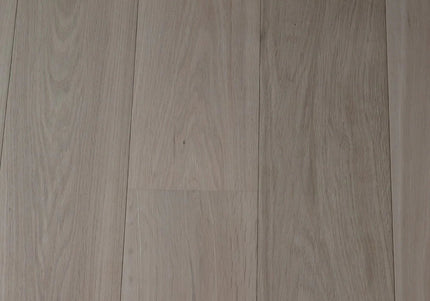 Classic Unfinished Engineered Oak Flooring | Pukka Flooring