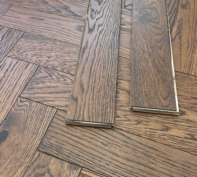 Whiskey Oak Brushed Lacquered Engineered Herringbone Flooring
