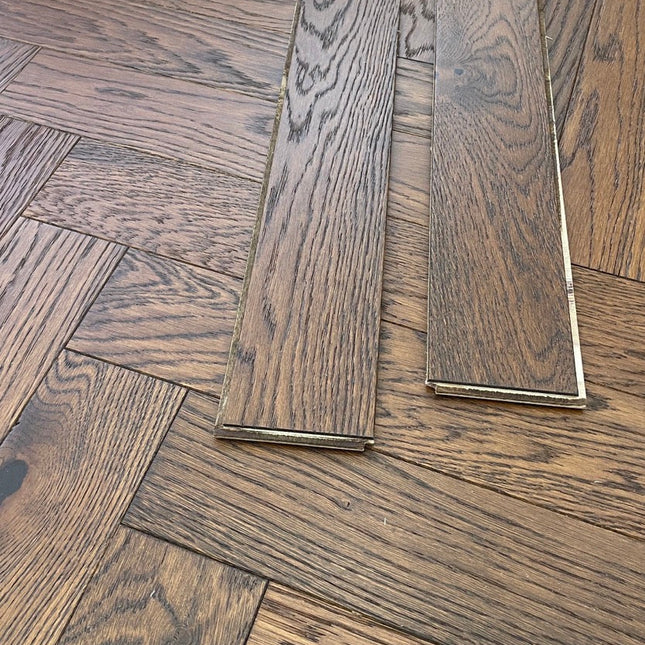 Whiskey Oak Brushed Lacquered Engineered Herringbone Flooring