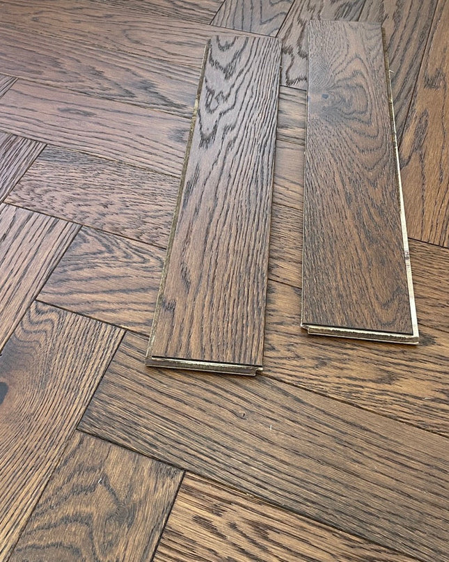 Whiskey Oak Brushed Lacquered Engineered Herringbone Flooring