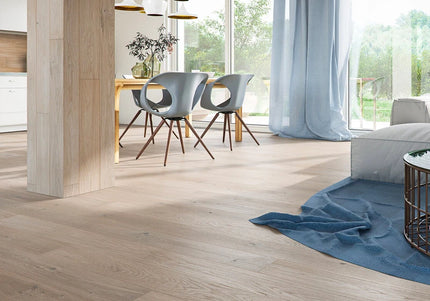 Engineered Oak Flooring – Silver Oak Brushed & Matt Lacquered Nature 14/2.5 x 130 x 1092mm (Välïnge 5G)