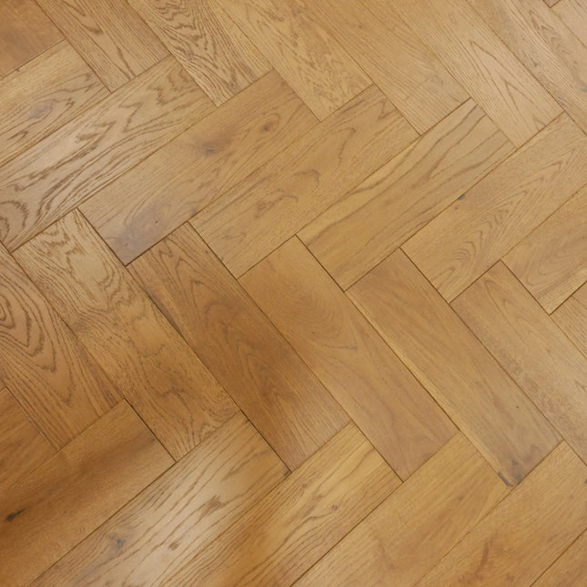 Golden Smoke Brushed & Oiled Solid Oak Herringbone Flooring