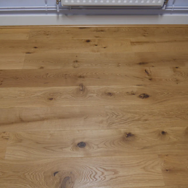 Smooth Oiled Engineered Oak Plank Flooring