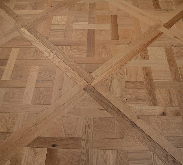 Engineered Wood Versailles Panels – Classic Grade, Brushed Invisible Lac 20mm x 800mm x 800mm | Pukka Flooring