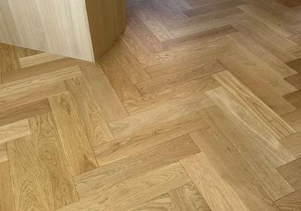Prime AB Natural Matt Lacquered Engineered Herringbone Flooring