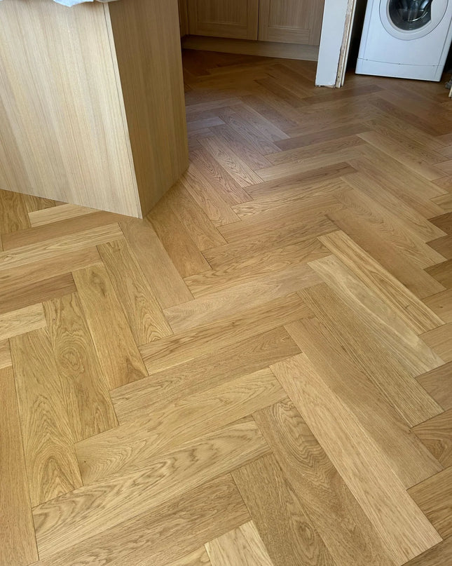 Prime AB Natural Matt Lacquered Engineered Herringbone Flooring