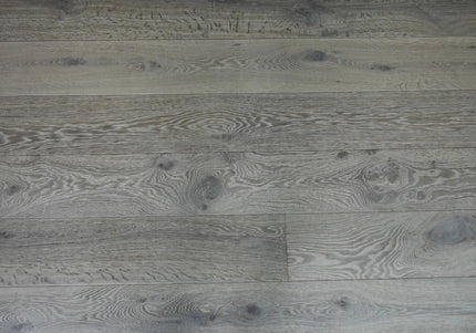 Heritage Distressed HB10 Engineered Oak Flooring