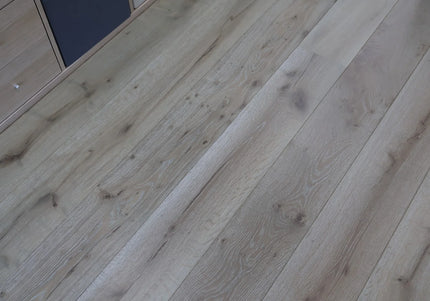 Whiteleaf Grey Matt Lacquered Engineered Oak Flooring