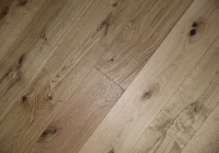 Brushed UV Oiled Classic Grade Engineered Oak Flooring